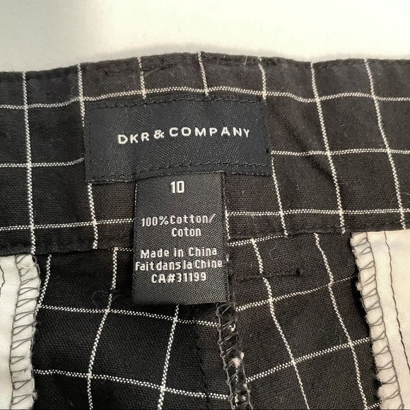 DKR Cuffed Trouser Shorts - Picture 7 of 7